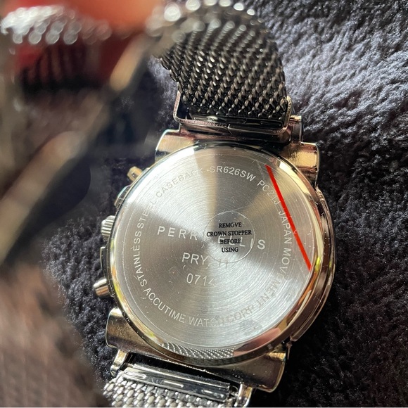 Men’s Perry Ellis Mesh Stainless Steel Watch BRAND NEW - Picture 5 of 8